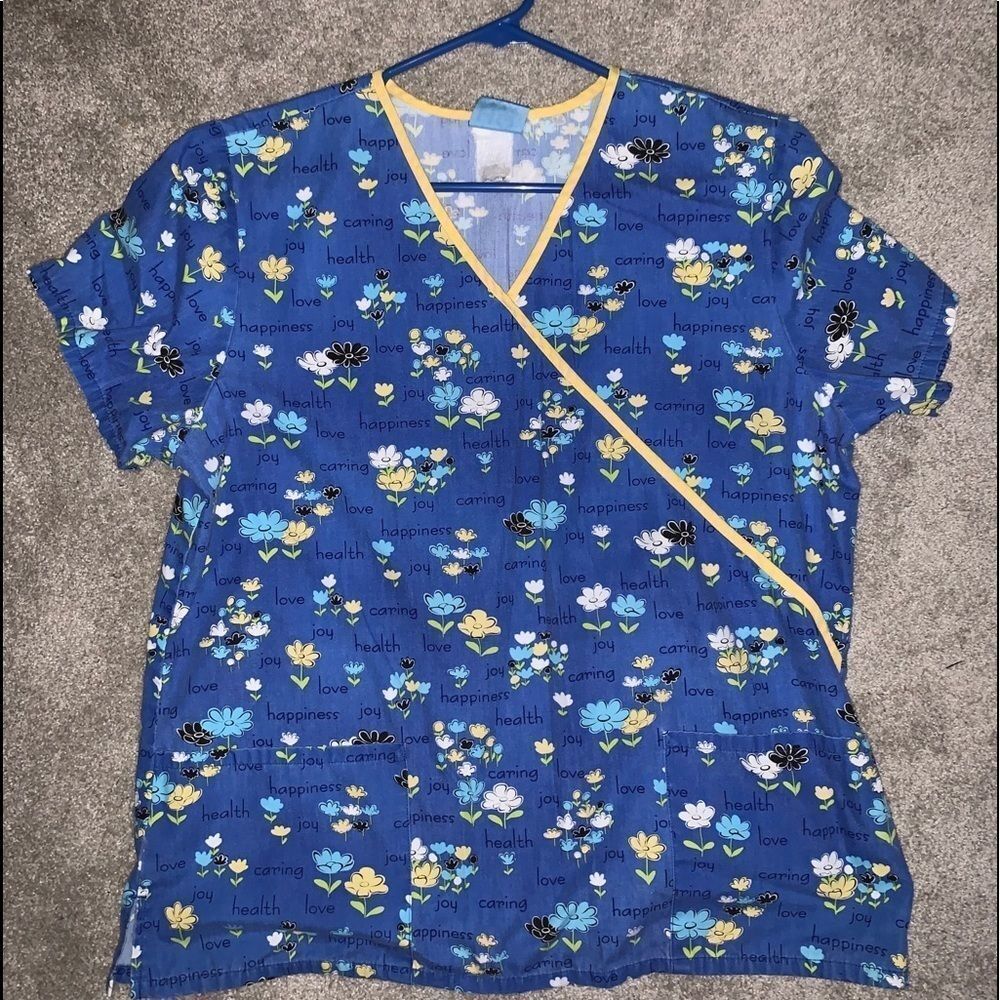 Scrub top blue & yellow print med
